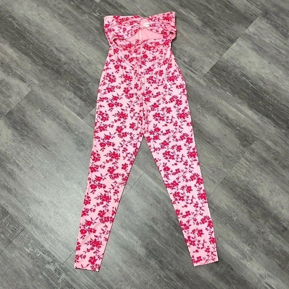 Revolve Lovers + Friends Jasmine Floral Strapless Jumpsuit Size Small - Picture 2 of 9